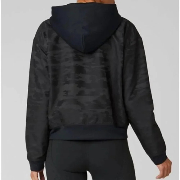 New Balance Determination Reversible Jacket Size Medium - Picture 6 of 14